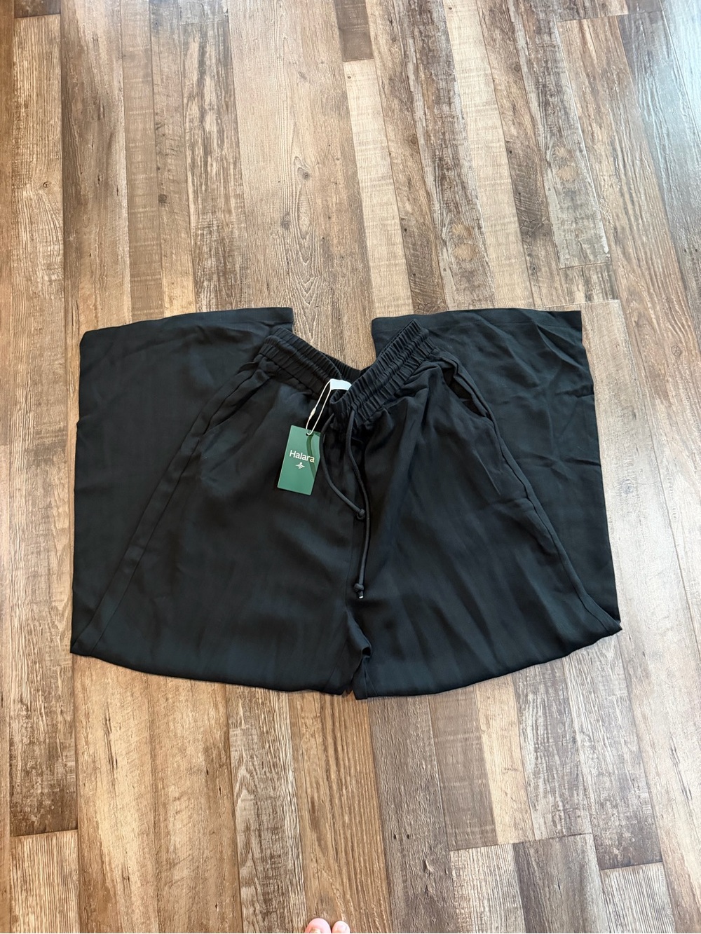 HALARA Black womens  Drawstring wide leg linen feel pants nwt- sz lg